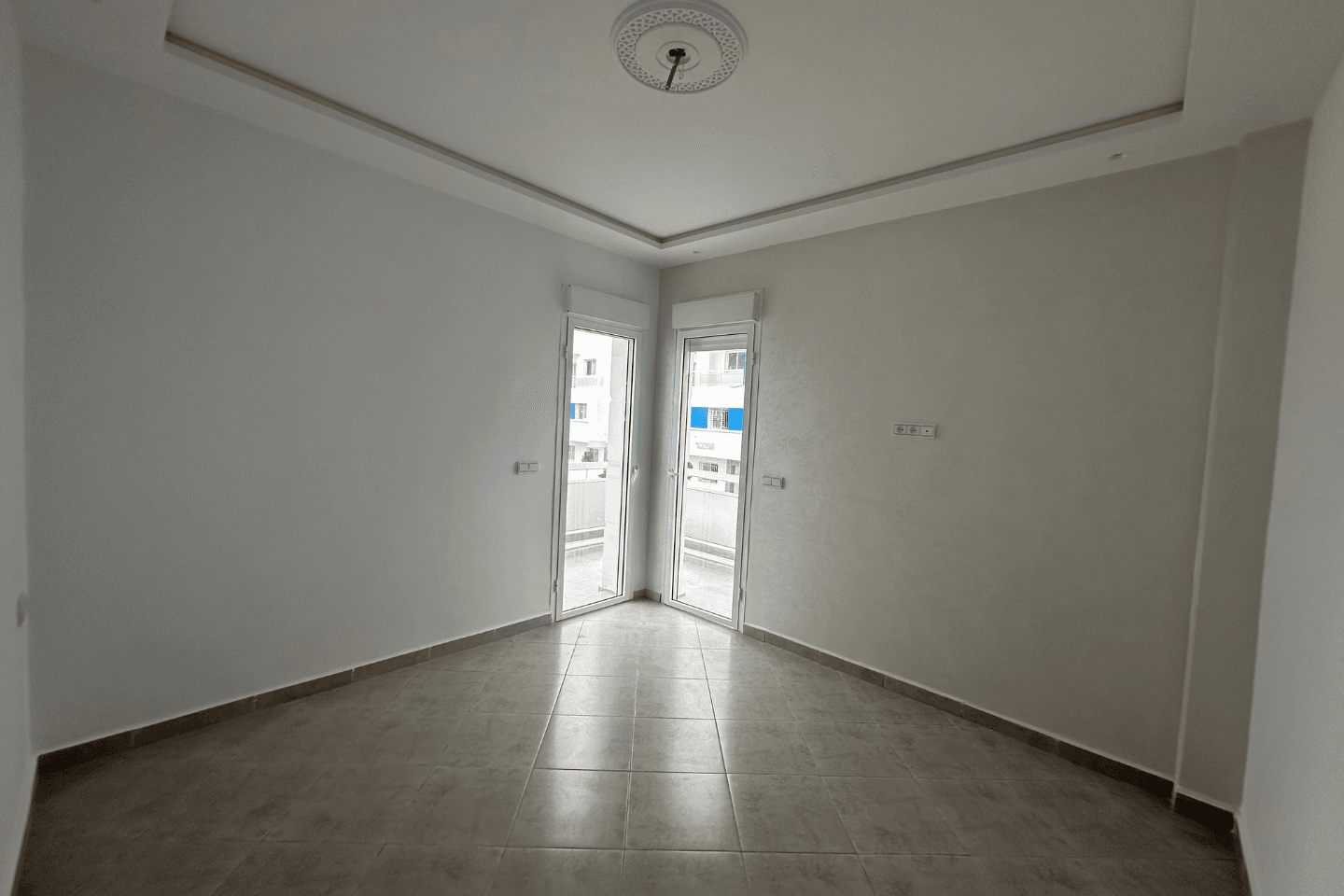 شقق للبيع مرتيل بالسكن الاقتصادي مع توفر المرآب – وسط المدينة 5