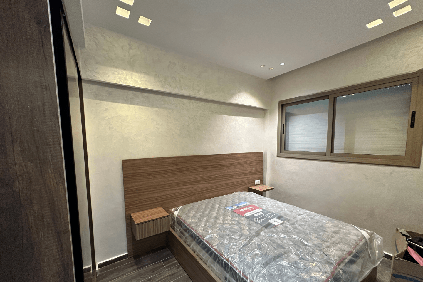 شقة مفروشة للبيع مرتيل تضم ثلاث غرف – قرب تجزئة المنطلق 4